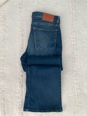 Lucky Brand Straight Leg Jeans in Dark Blue Denim